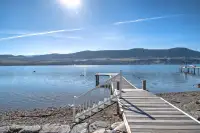 Okanagan Lakeshore Living! 2 bed, 2 bath, Right On The Water!