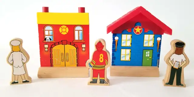 Vintage Imaginarium Wooden Wood Police Fire Engine Building Toys in Toys & Games in Markham / York Region - Image 9