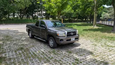 2011 Toyota Tacoma Access Cab. 2.7L 4cyl, RWD, Auto. Sold AS IS. 3 Sets of Wheels included (2 summer...