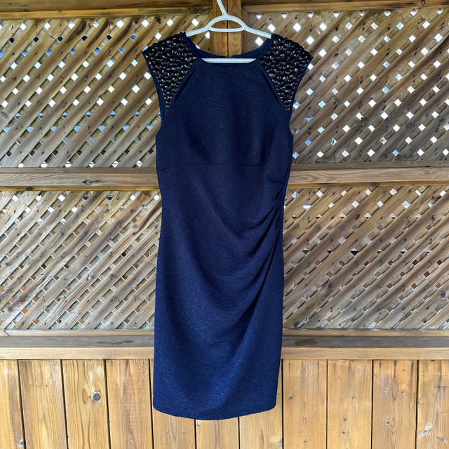Xscape Navy Blue Sleeveless Formal Dress-size 14 -fits like a 12 dans Femmes - Robes et jupes  à London