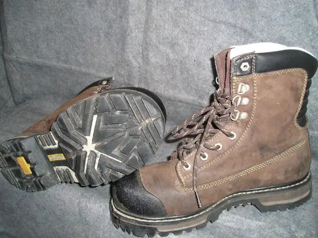 Boots - Winter and Work Safety in Men's in City of Toronto - Image 9
