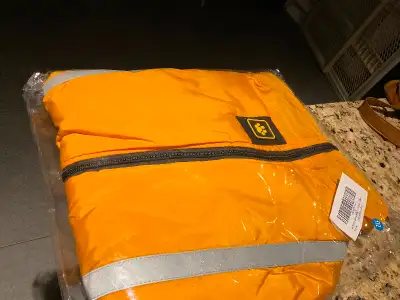 Never used fFor dogs X-Large see Amazon site $25 Here for $20 5xl