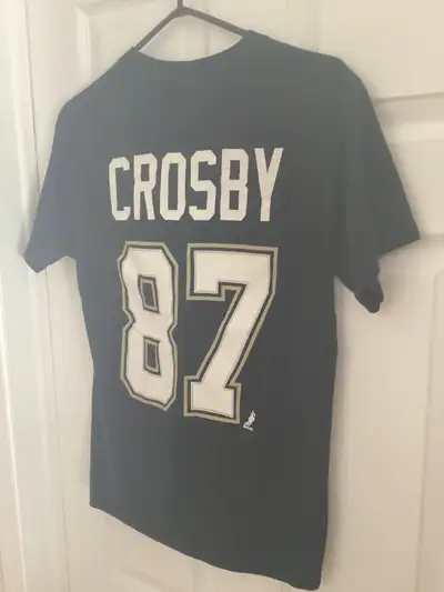 Chandail du populaire Sidney Crosby. Small, View more