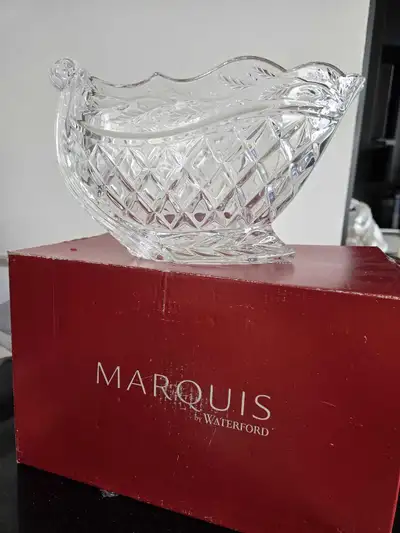Waterford Crystal Marquis Holiday Christmas Sleigh Decorative Bowl Unused New In Box With Original L...