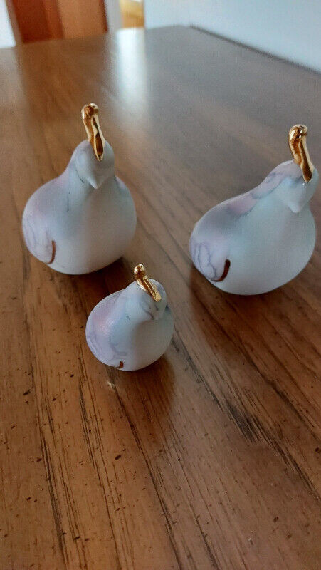 Quails Set of three Cherish Porcelain in Home Décor & Accents in Vernon - Image 2