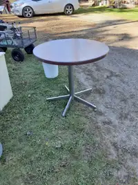 round table 3ft diameter.  kitchen office or den