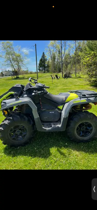 2020 570 Outlander XMR, bike works and drives very well, all damage is cosmetic and doesn’t affect t...