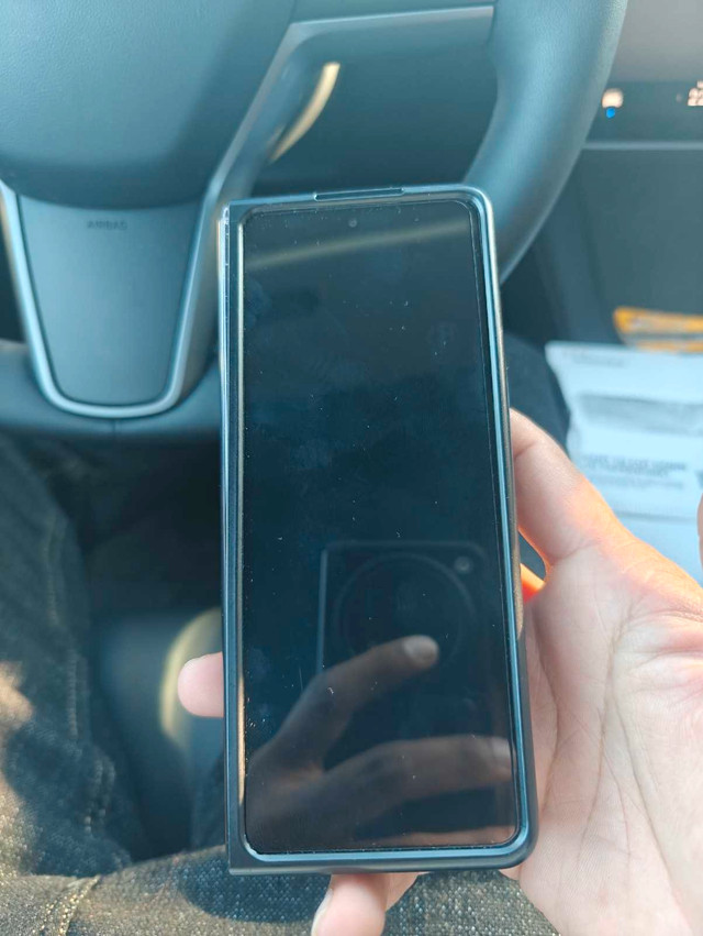 Samsung Galaxy fold 4 256gb in Cell Phones in City of Toronto