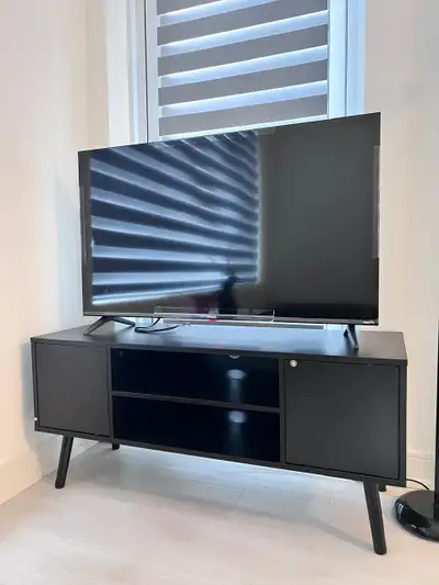 Philips Roku TV 43"FHD 1080P, View more