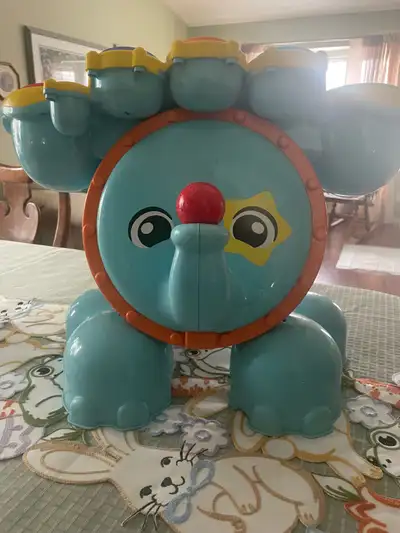 I am selling this VTech KidiBeats Drum Set, which is a fantastic musical toy in good condition that...