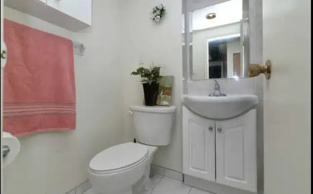 Basement Unit for rent in Long Term Rentals in City of Toronto - Image 6