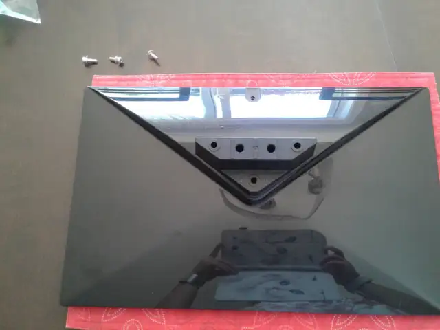 support à télévision in Video & TV Accessories in Trois-Rivières - Image 2