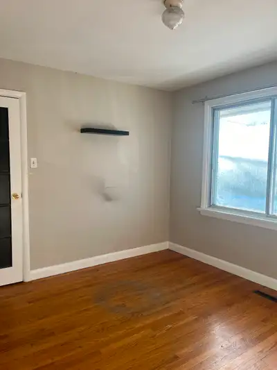 Room for Rent $615/month utilities not included (typically an additional $50-$75 per month) All fema...