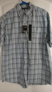 New-- Men's Short Sleeve Shirt -- Med. -- Yorkton