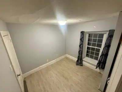 Private room available for rent in a clean and quiet home. The room is suitable for a single person...