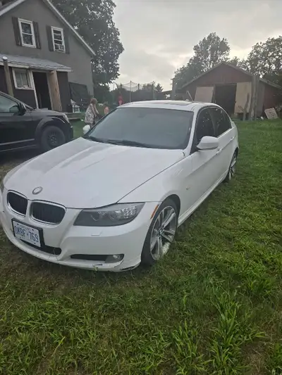 Looking to do a straight asset trade. I am bartering a clean-titled 2011 BMW 328xi with full, active...