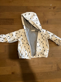 Miles rain coat size 24 months (fits large)