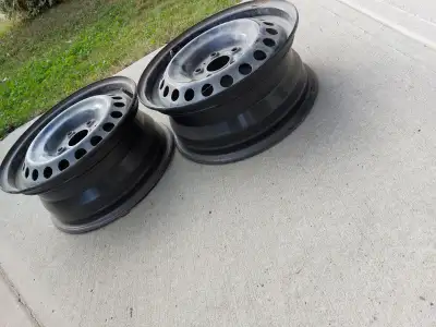 Set of 2 rims. $50 for the pair. They are in great shape. They just have some dust/dirt on them from...