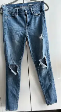 Gap ripped jeans - Size US 27 Tall