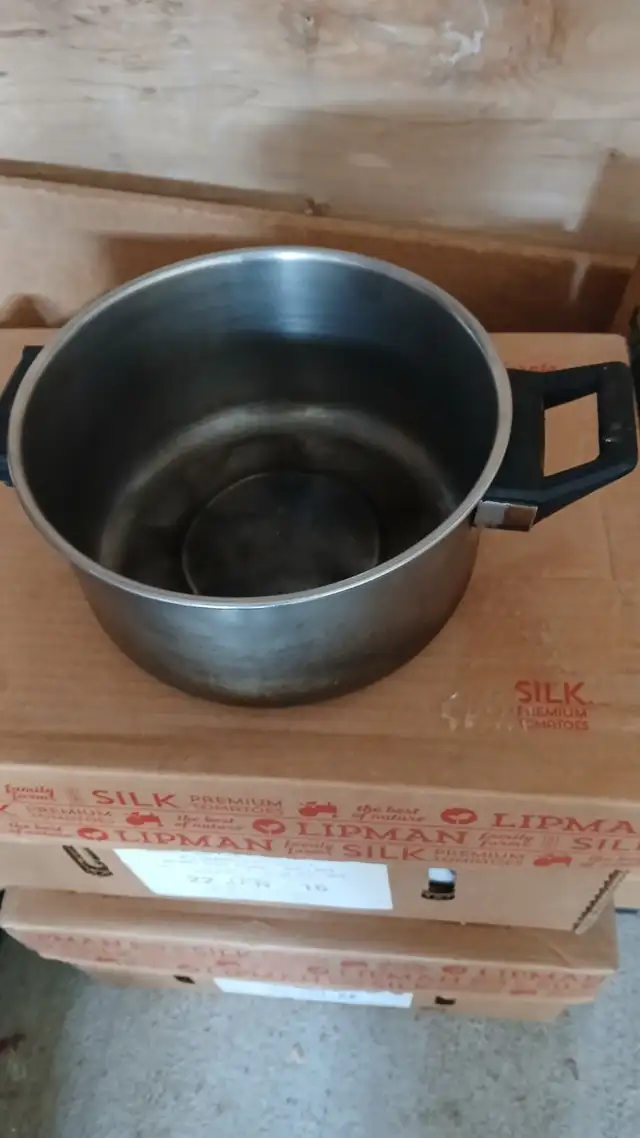 Steel Pot485900406437324801
