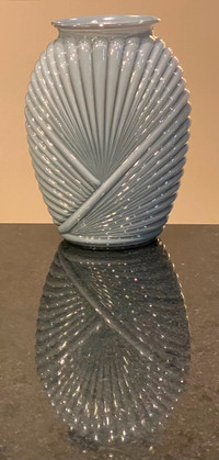 Vintage 1930s Hand Blown Glass Vase