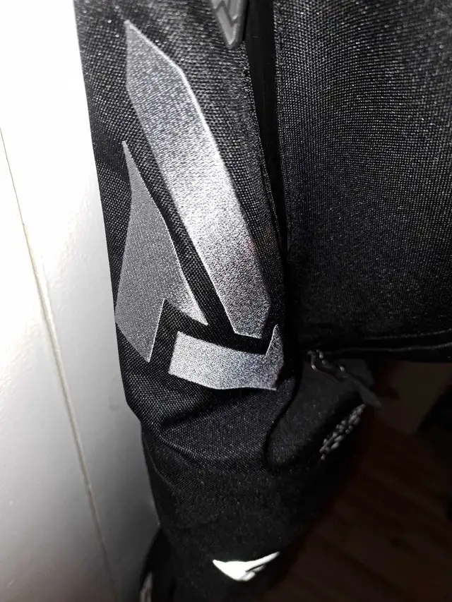 FXR snowpants - mens XL in Men's in Belleville - Image 8