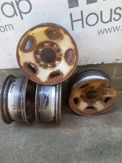 4 Factory HD 8 bolt 1 ton 16" rims ready for tremclad $80