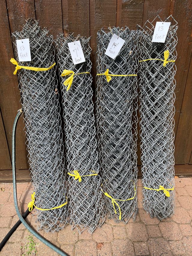 Heavy Duty Commercial Grade Chain Linked Fencing Decks & Fences