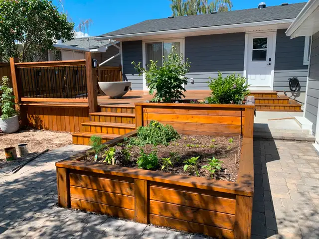 Calgary Deck & Fence Restoration | Best Prices | Same Day Quotes63005663654275124