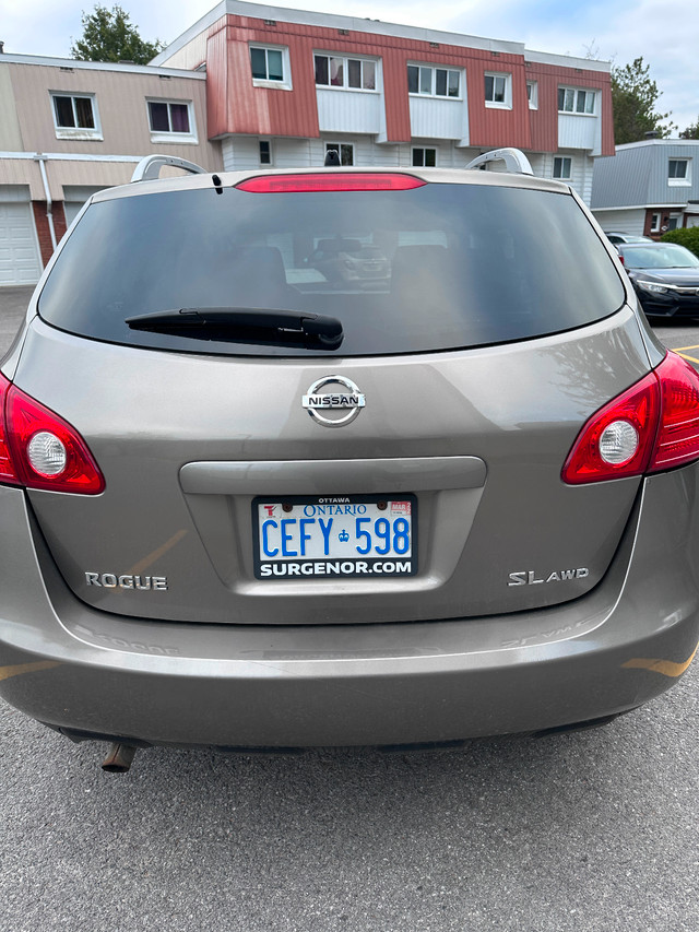 2010 Nissan Rouge SL AWD, SUV in Cars & Trucks in Ottawa - Image 4