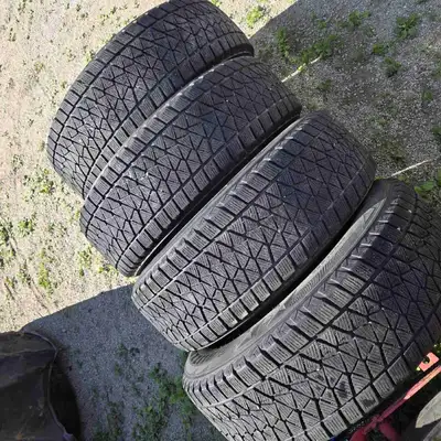 Off season deal, good even tread left on all 4 tires. Size 225/65R17. They are Bridgestone Blizzak w...