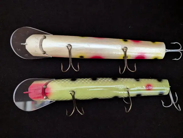 LOKE  LURES 10"  MAHOGANY LURES FOR MUSKY, MUSKIE AND PIKE in Fishing, Camping & Outdoors in Sarnia - Image 6