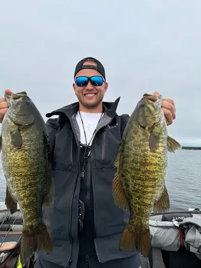 30,000 Islands Paradise: Prime Fishing, Boating & Cozy Cottages, View more