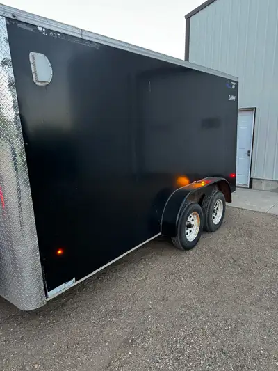 2017 Royal LT 14ft enclosed trailer. Two 3500lb axles. Brand new diamond plating on the front. Trail...