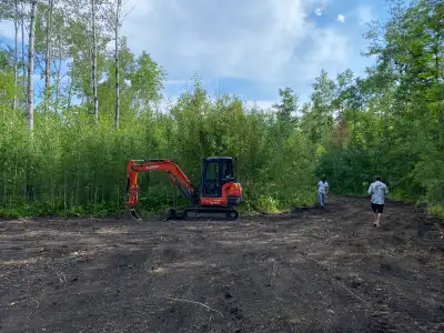 Cape Coppermine Build your cabin, year-round home, or weekend getaway on this 0.5 acre private treed...