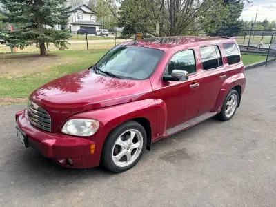 2006 Chevrolet HHR. 2.4L, automatic with 295k, power heated front seats, leather,power windows, lock...