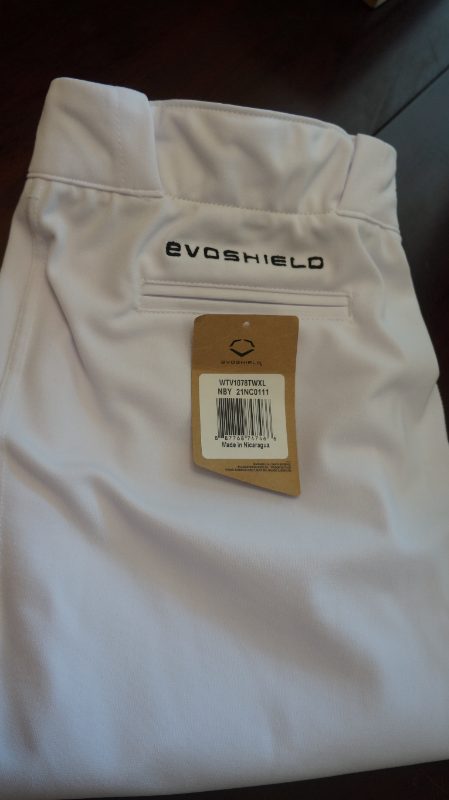 UNIFORM PANTS  -  EVOSHIELD THROWBACK KNICKER in Baseball & Softball in Norfolk County - Image 2