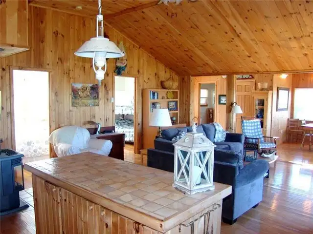 Beautiful cottage on the Northumberland Straight in Nova Scotia in Canada - Image 7