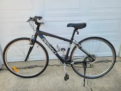 Vélo hybride Devinci cadre small (41cm), View more