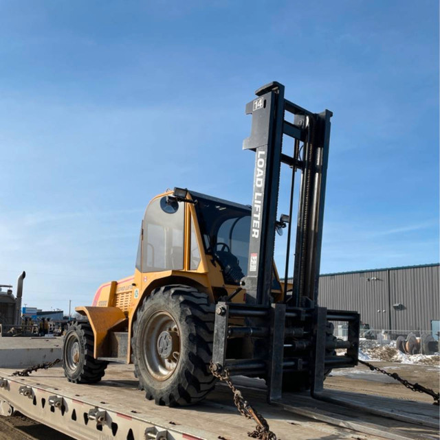 Used Off Road Load Lifter - 10000lb Rough Terrain Forklift 4WD in Other in Burnaby/New Westminster - Image 2
