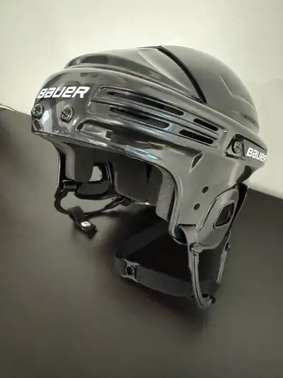 Kids hockey helmet, View more