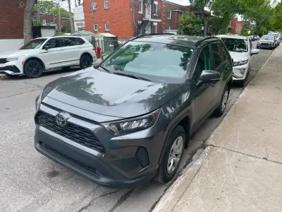 TOYOTA RAV4 2020 LE AWD. Low Kilometers, Air conditioning, Heated seats, power and heated mirrors, a...
