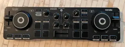 Hercules DJ Control Starlight (Serato controller), View more