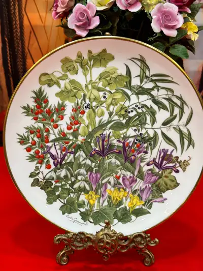 This is a beautiful vintage Franklin Porcelain collector plate from the Royal Horticultural Society'...