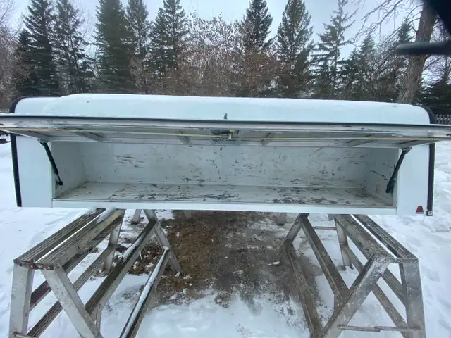 8 Foot Service Body in Other in Winnipeg - Image 3