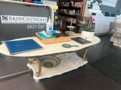 marble coffee table, we are downsizing and no longer need