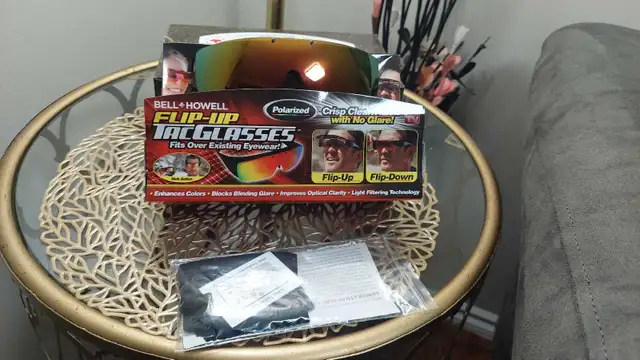 Tac flip glasses in Other in Winnipeg - Image 6