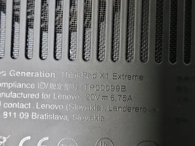 Lenovo ThinkPad X1 Extreme Gen 2 in Laptops in Markham / York Region - Image 9