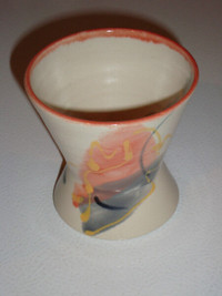Ceramic bathroom cup