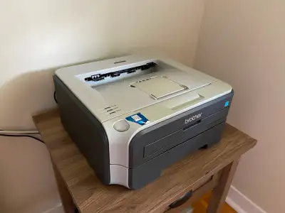 Imprimante au laser Brother HL-2140, View more